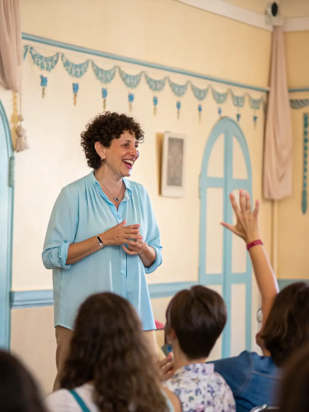 A person giving a presentation about storytelling and messaging, with a focus on how it resonates with target audiences and strengthens brand identity.